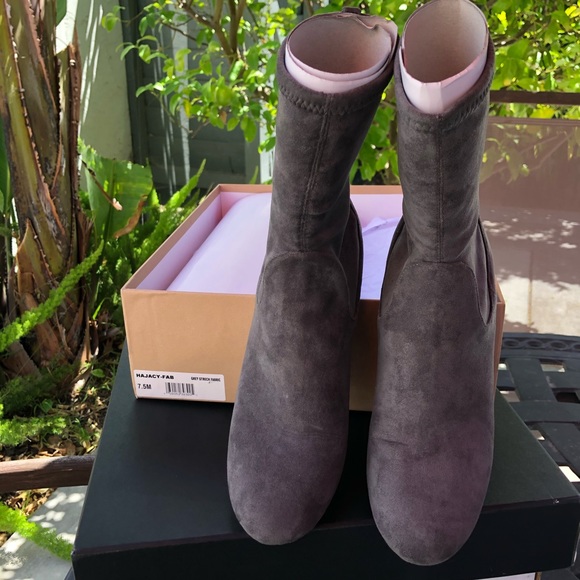 🎉Host Pick🎉 NWT Halogen Jacy Suede Bootie - Picture 4 of 8